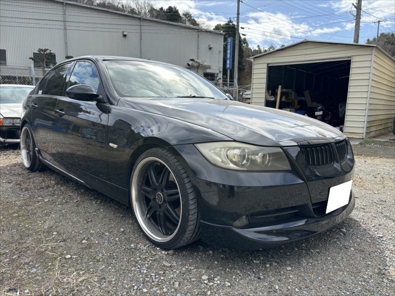 BMW 325i E90 オイル漏れ修理