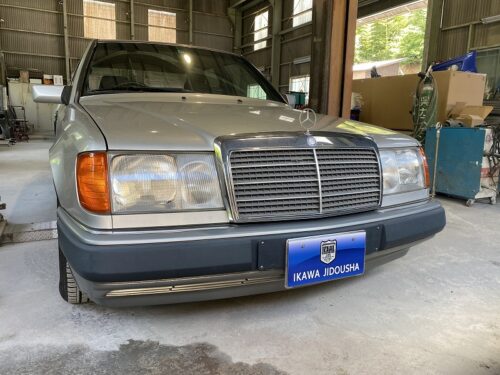 メンツ　Ｗ１２４
ＡＭＧ仕様　全塗装