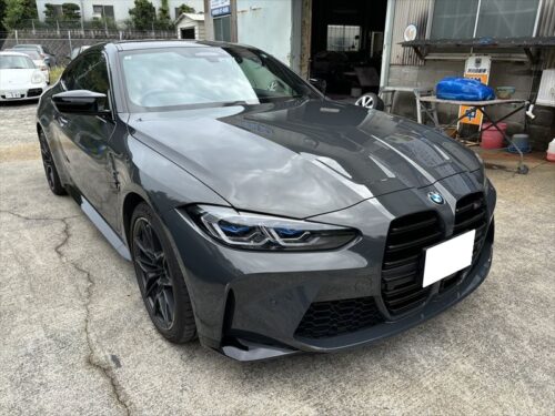 ＢＭＷ　Ｍ４
板金塗装