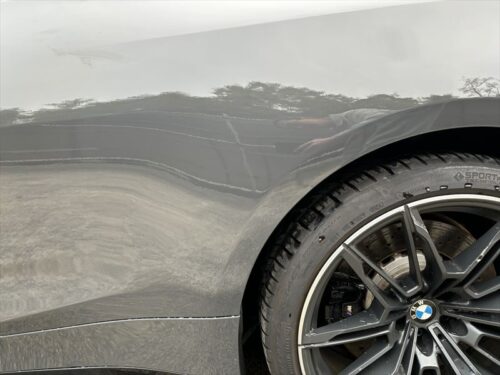 BMW　M4
板金塗装