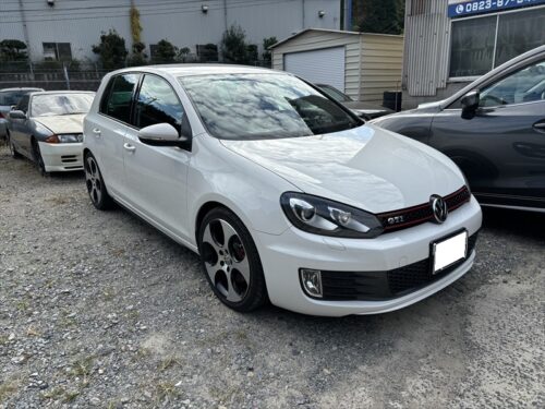 ゴルフ　GTI　天井張替え