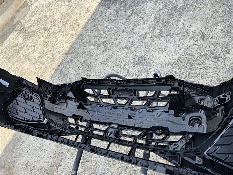 アウディ　Ａ３ バンパー修理