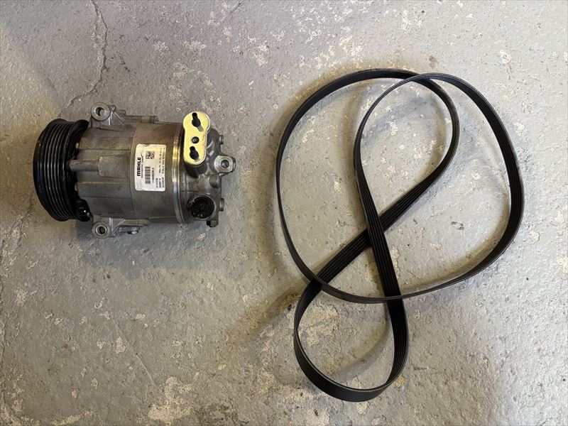 マセラティ　ギブリ エアコン修理