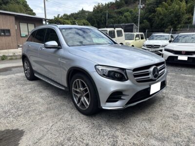 【メルセデス・ベンツ】超低ダストブレーキパッド・ブレーキセンサー交換