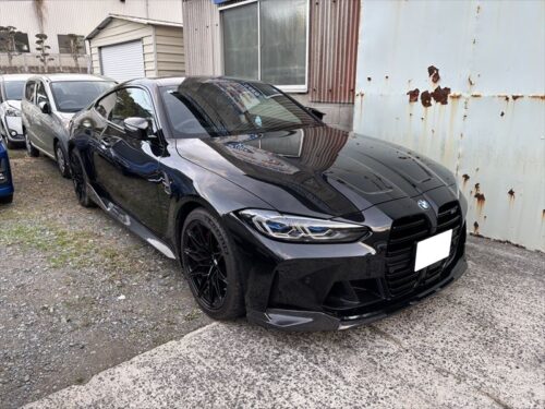 BMW　M4　G82
3Dデザイン　フロントスポイラー取付