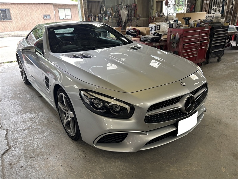 メルセデス・ベンツ ４００ＳＬ　バッテリー交換　点検整備